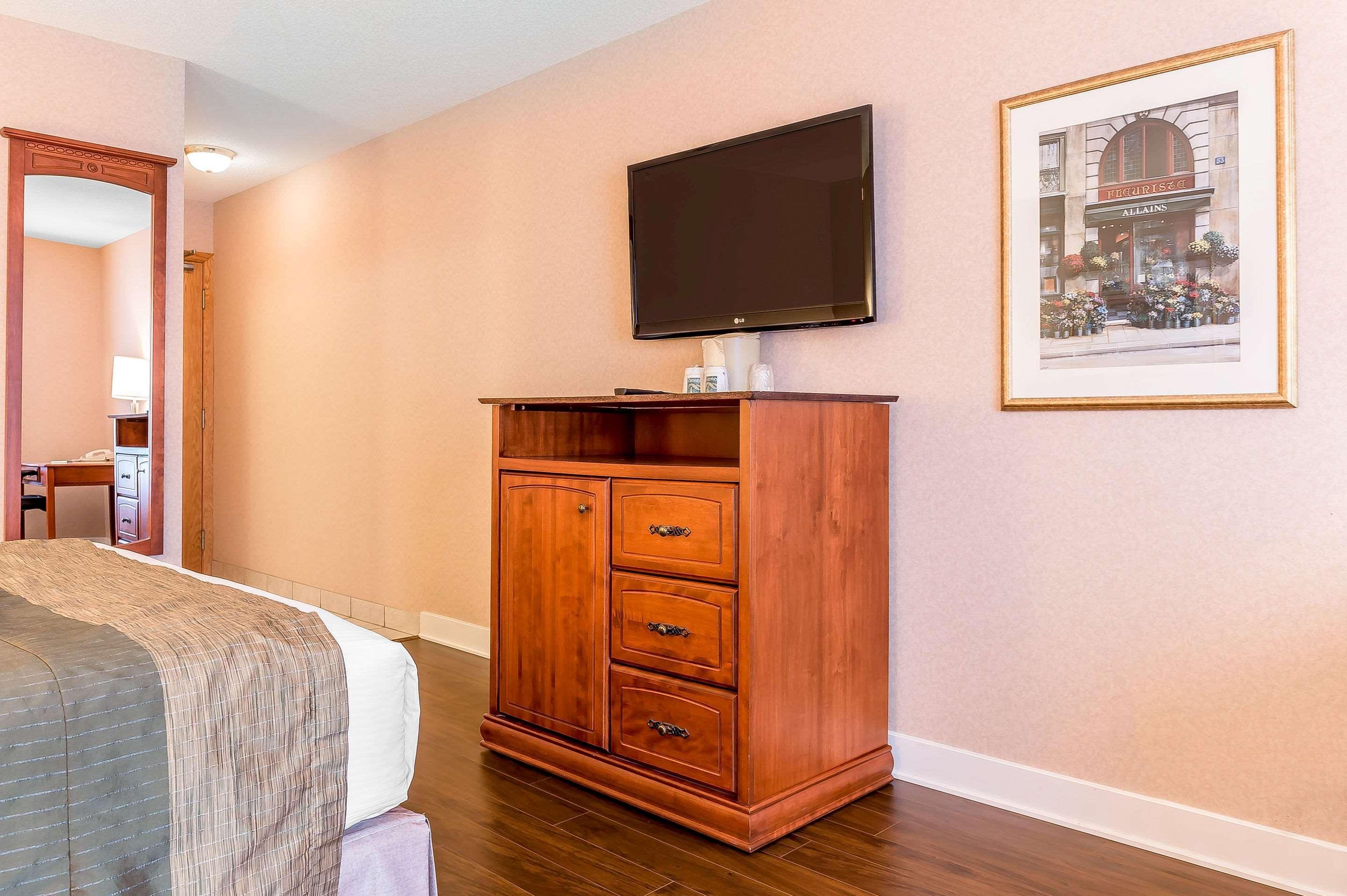 Quality Inn & Suites Hawkesbury Kültér fotó
