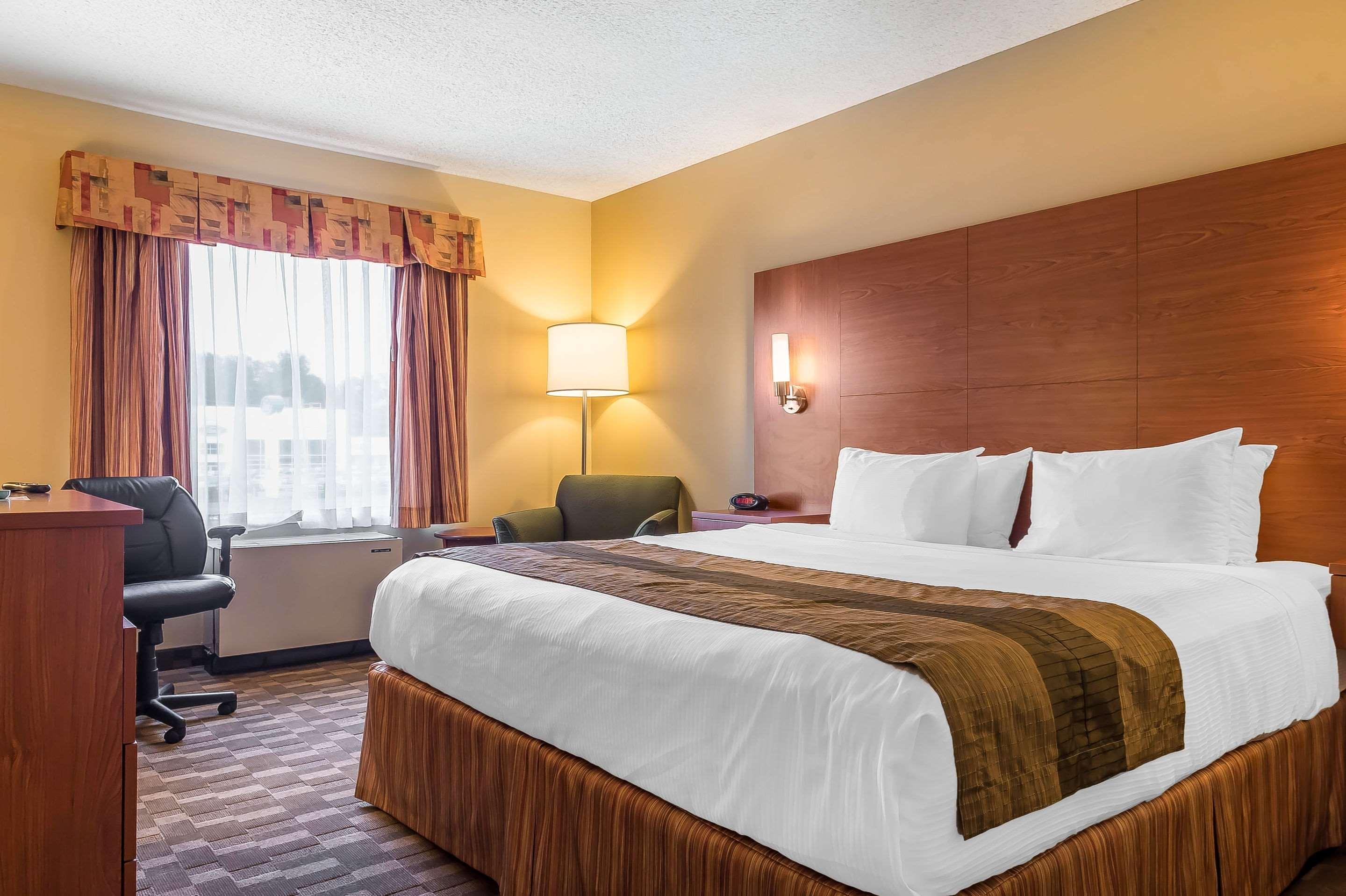 Quality Inn & Suites Hawkesbury Kültér fotó